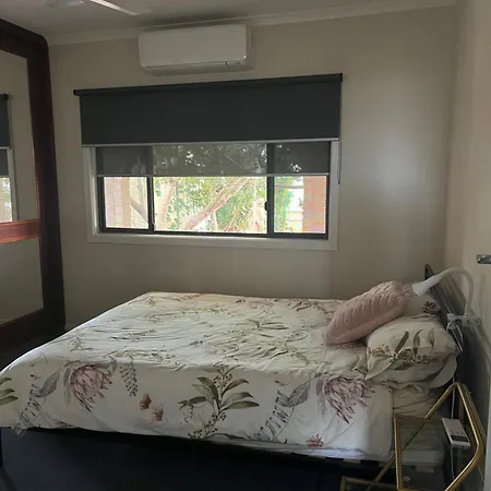 Shazza'S Desert Oasis Broken Hill Exterior photo